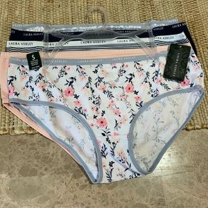 ‼️SOLD‼️NWT*LAURA ASHLEY - 5pk Cotton Panties